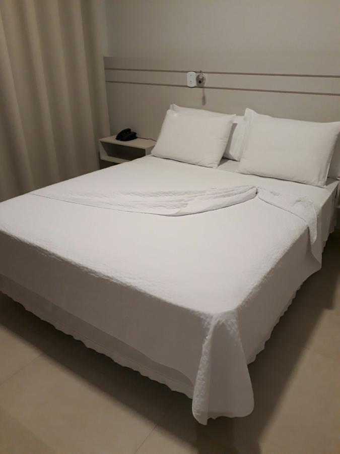 Pak Suites Hotel Luis Eduardo Magalhaes Exterior photo